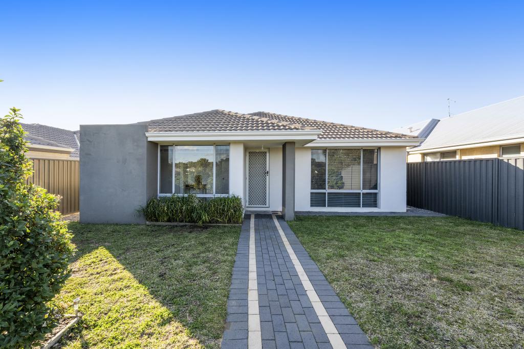 4 SAXON LANE, BALDIVIS, WA 6171