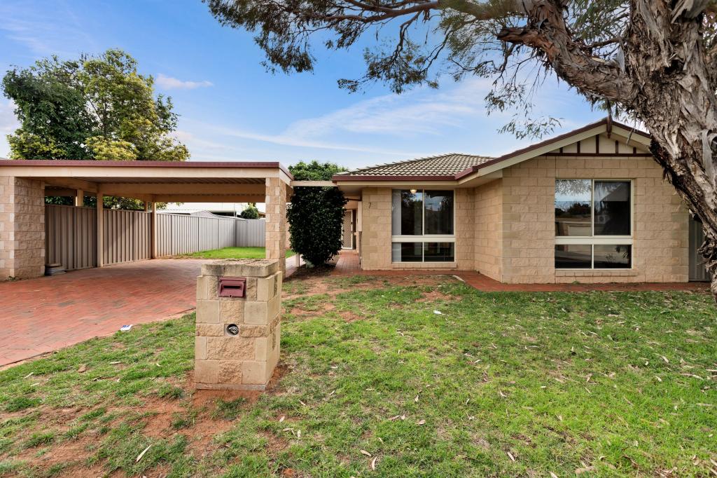 7 Melrose Dr, Mildura, VIC 3500