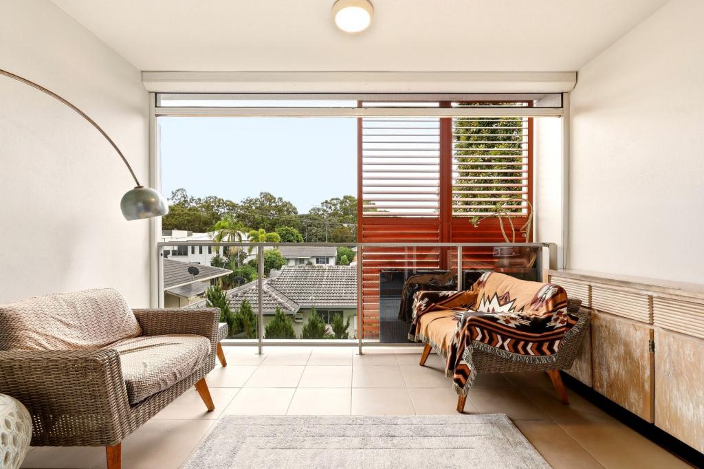 4307/1-7 Waterford Ct, Bundall, QLD 4217