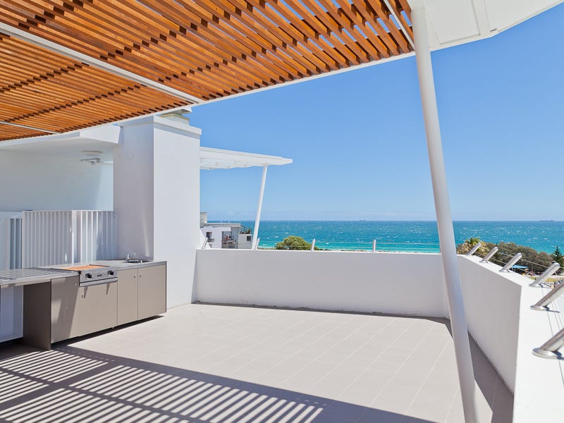 18/272 West Coast Hwy, Scarborough, WA 6019