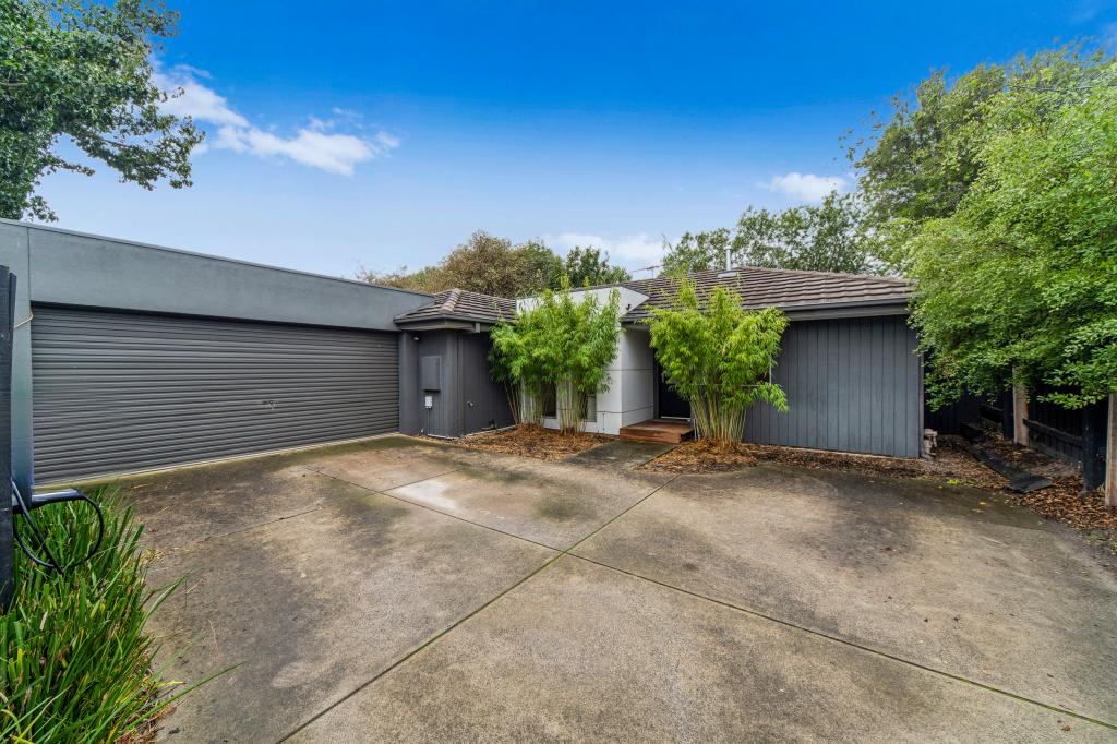 2a Olive Gr, Frankston, VIC 3199