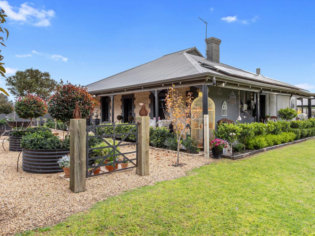 598 Pakers Rd, Ward Belt, SA 5118