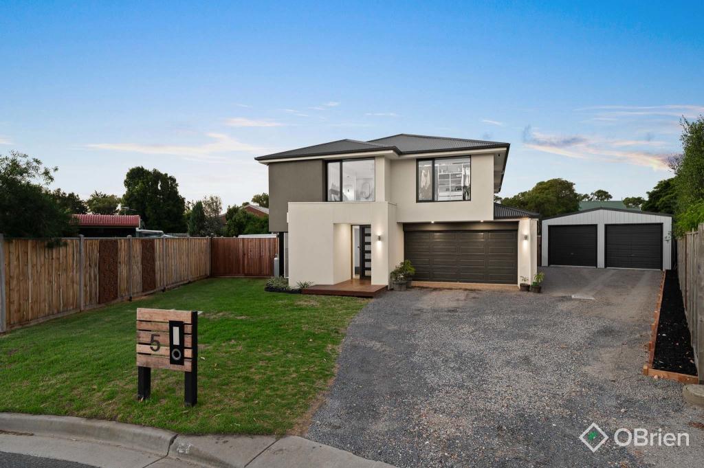 5 Penguin Cl, Blind Bight, VIC 3980