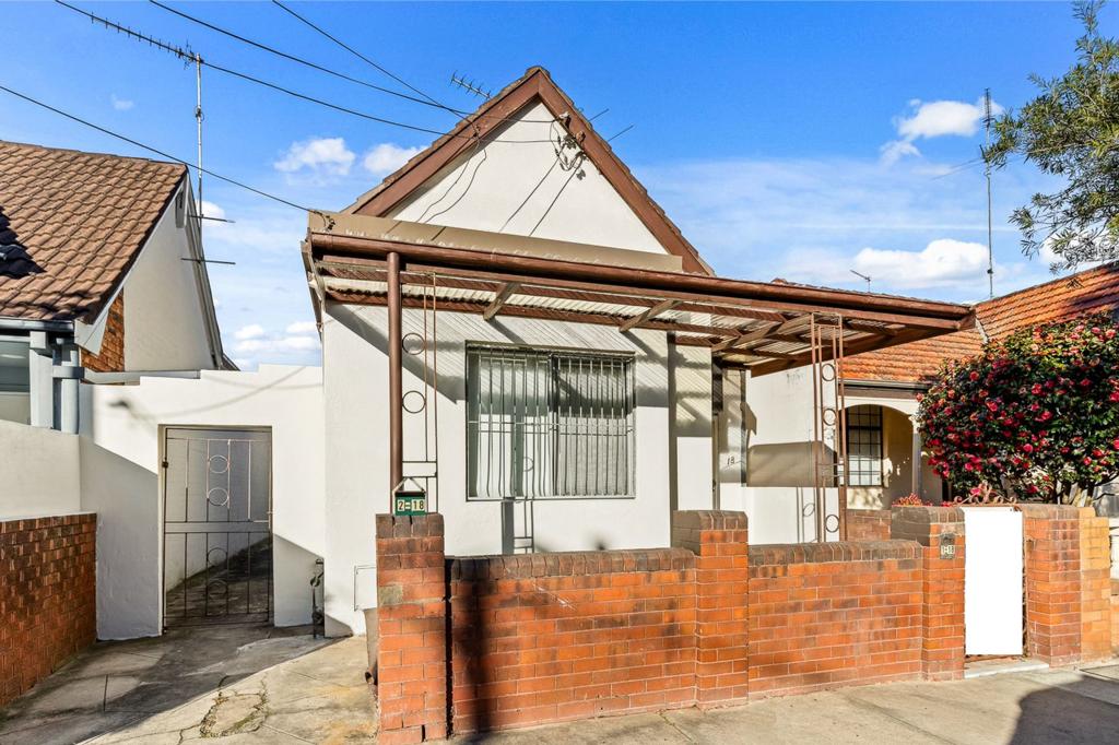 2/18 Elsmere St, Kensington, NSW 2033
