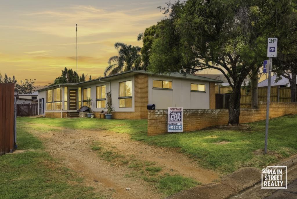 27 Toomey St, Yarraman, QLD 4614