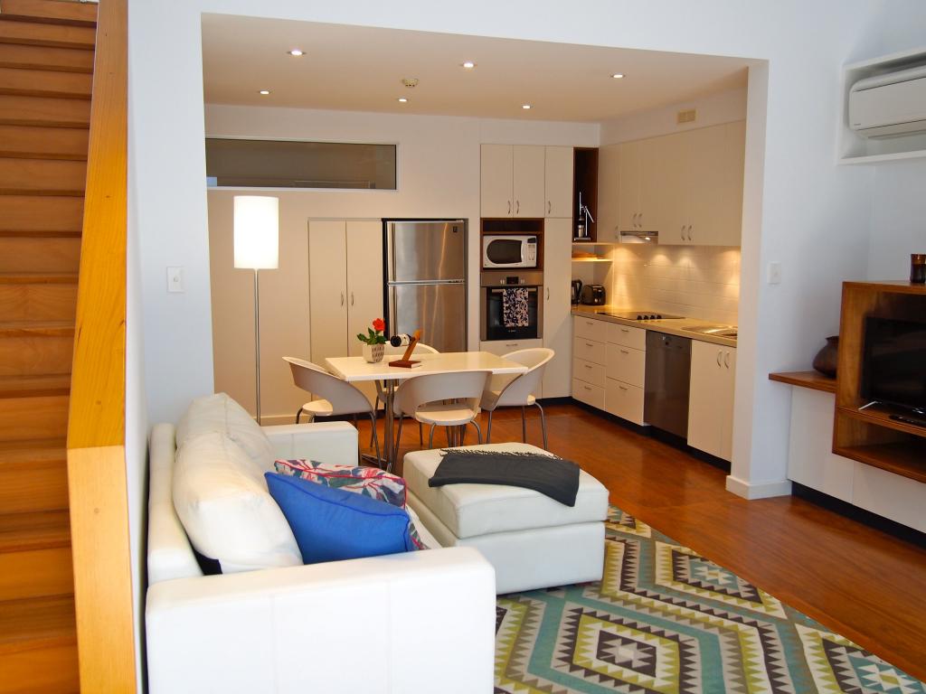 3/22 Russell St, Fremantle, WA 6160