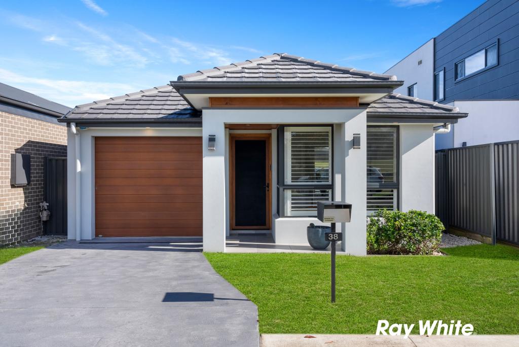 38 Audley Cct, Gregory Hills, NSW 2557