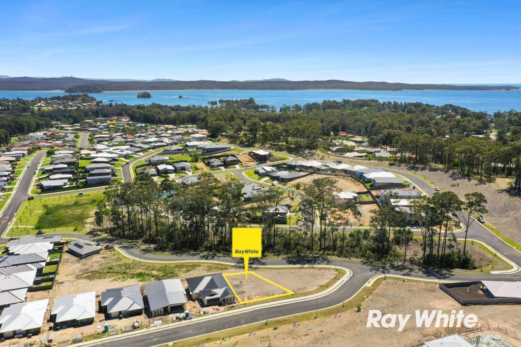 13 Pelsart Ave, Sunshine Bay, NSW 2536