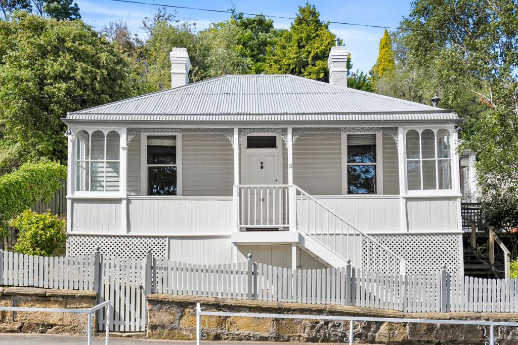 11 Quayle St, Sandy Bay, TAS 7005