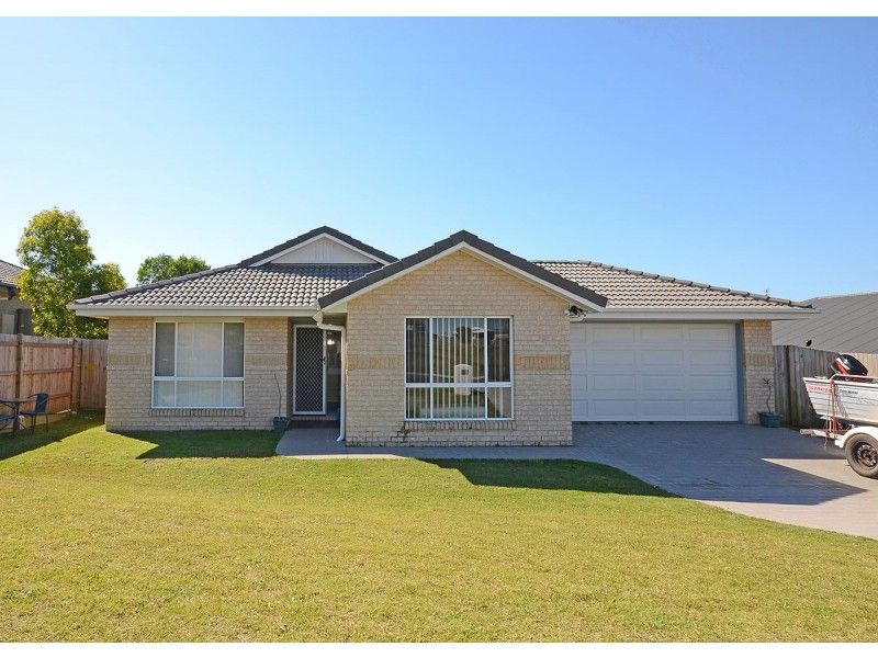 15 Mia Ct, Nikenbah, QLD 4655