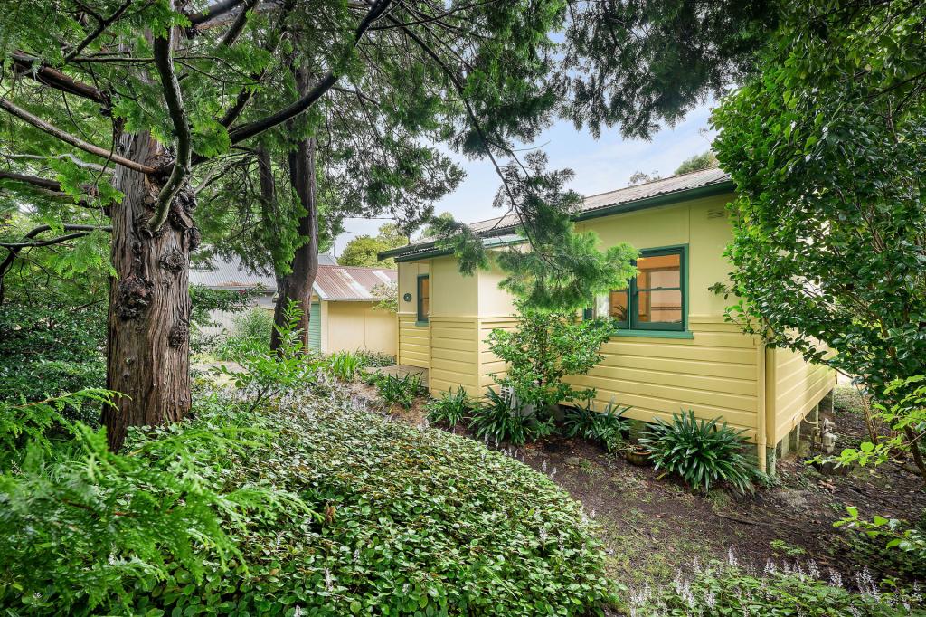 6 Murphys Lane, Wentworth Falls, NSW 2782