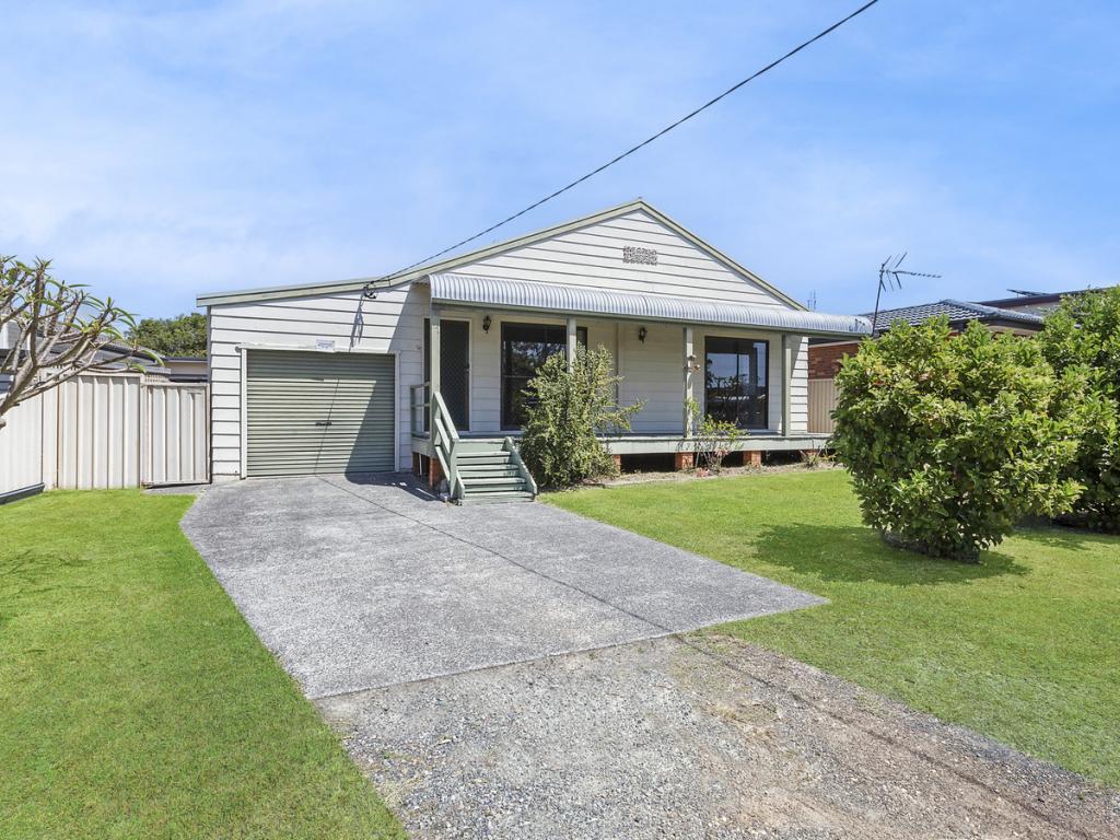 43 Gamban Rd, Gwandalan, NSW 2259