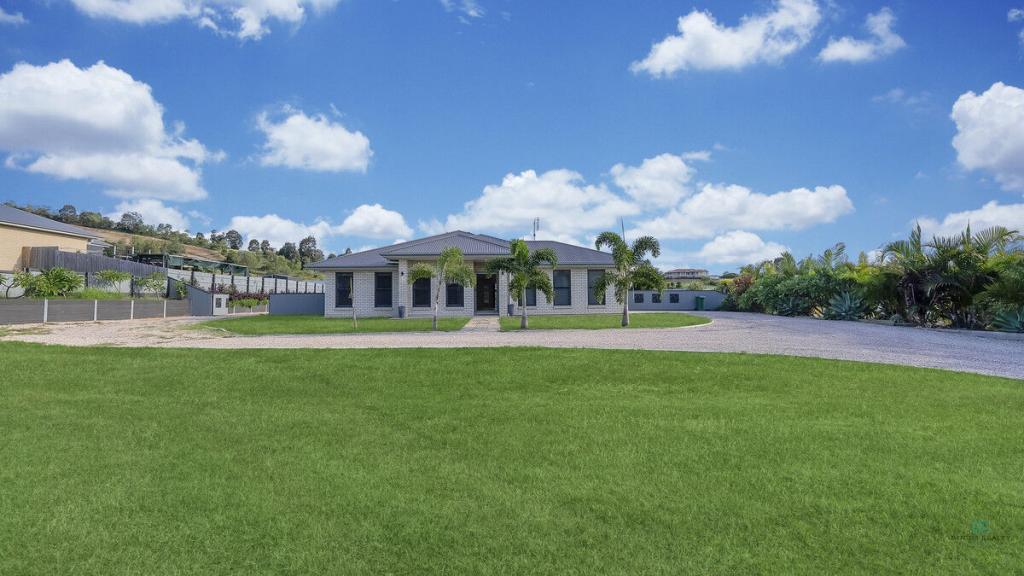 14 Laverton Cl, Plainland, QLD 4341