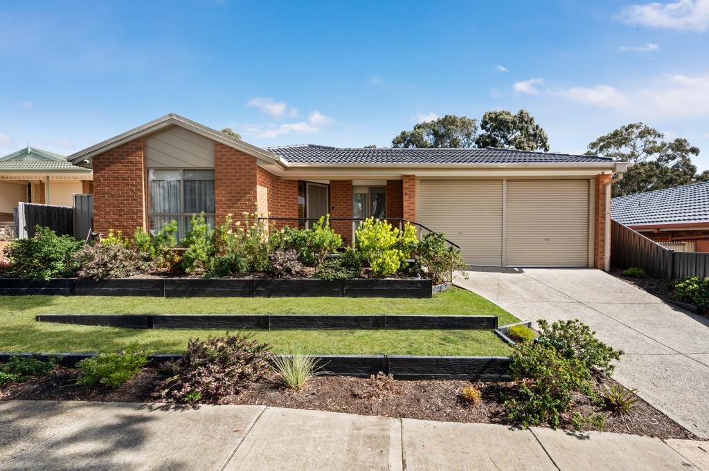 60 Olive Gr, Sunbury, VIC 3429