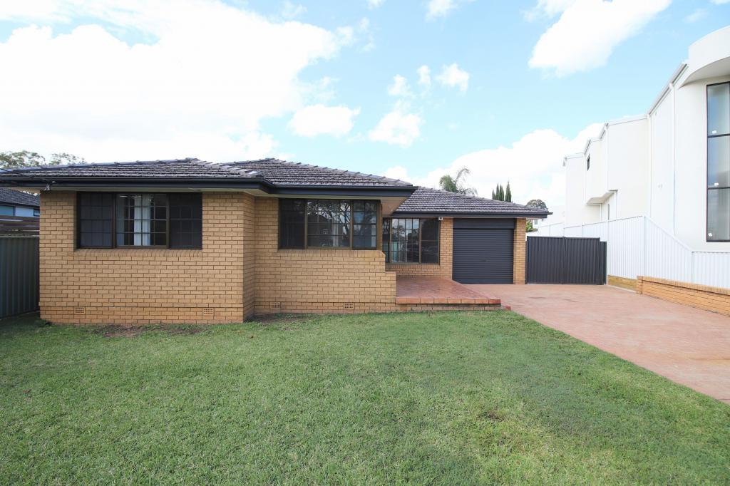 7 Kurrajong Ave, Georges Hall, NSW 2198