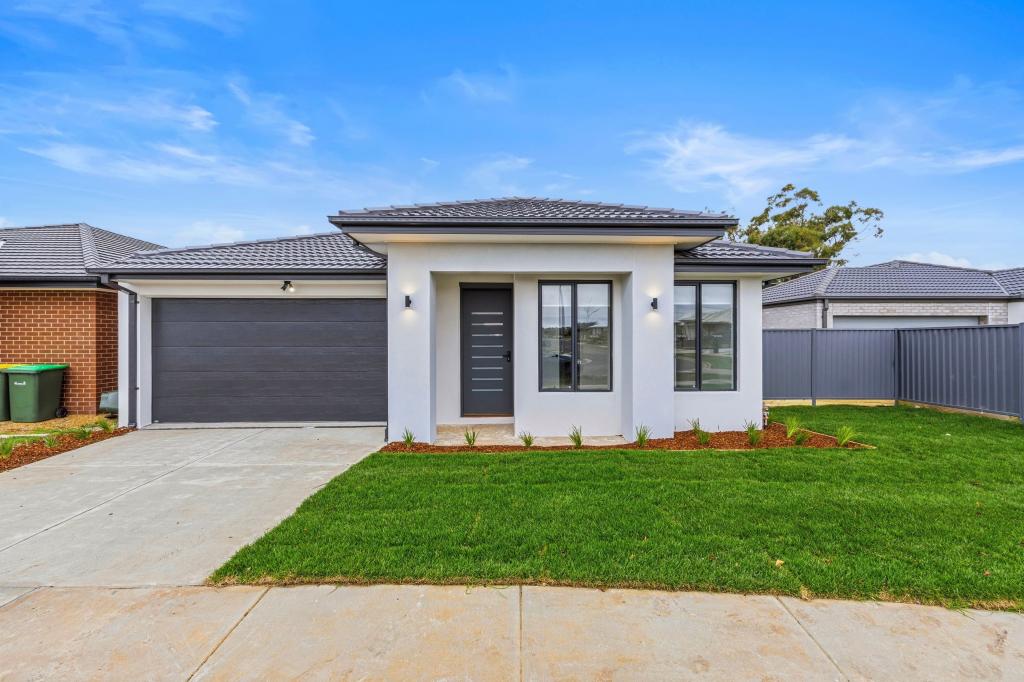 23 Brewster St, Alfredton, VIC 3350