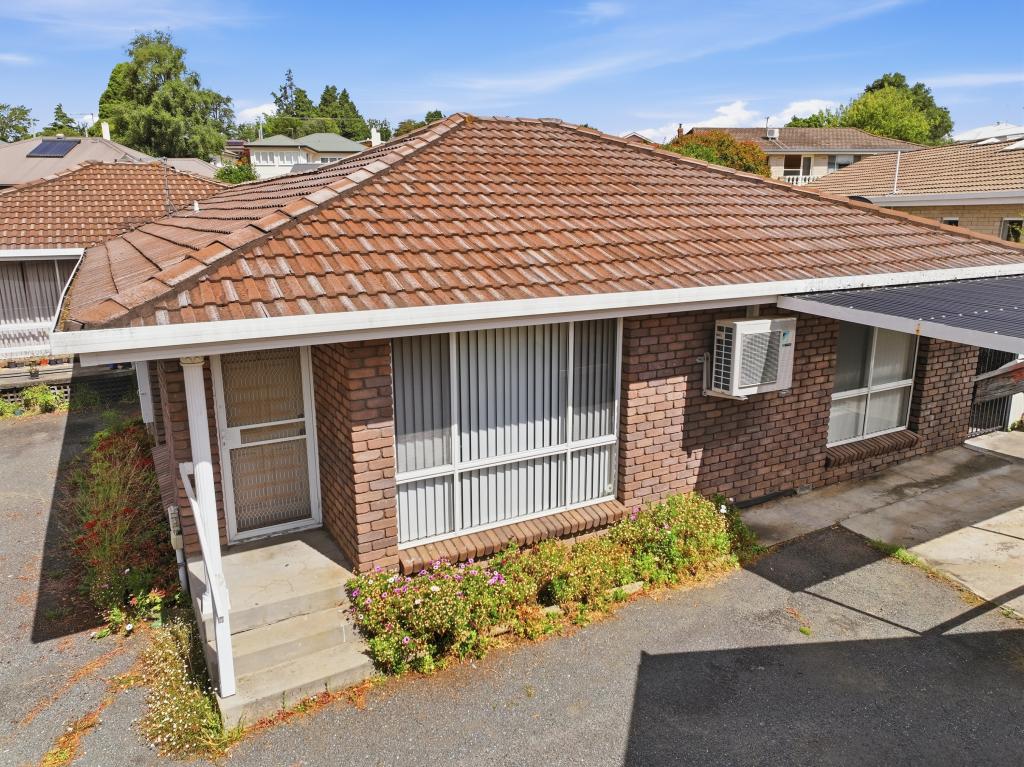 2/31 Campbell St, Newstead, TAS 7250