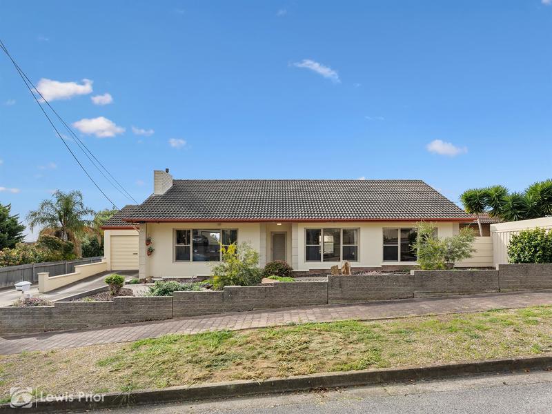 15 Stella St, Darlington, SA 5047