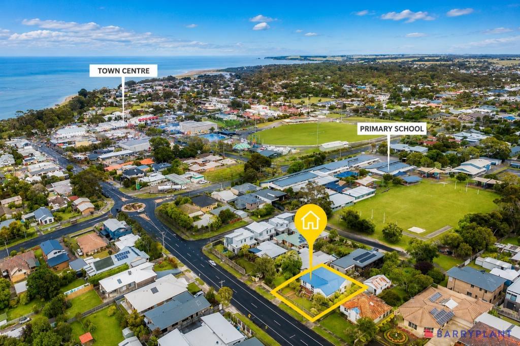 33 Williams St, Inverloch, VIC 3996