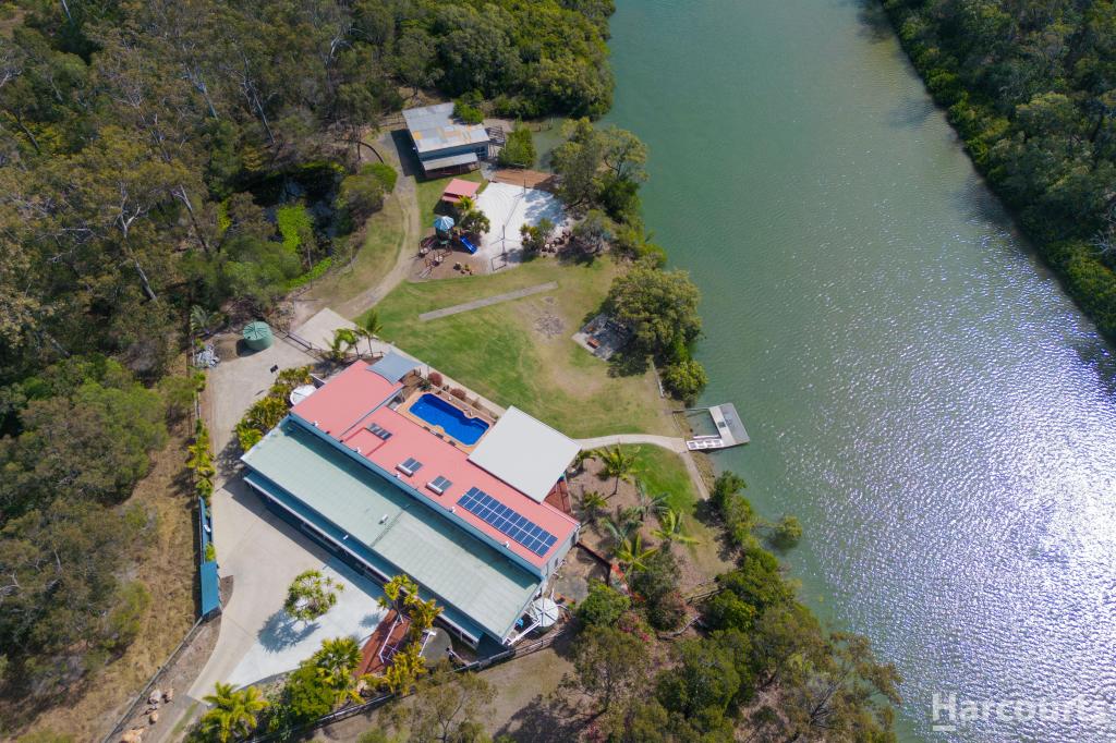 19 Island Cl, Pacific Haven, QLD 4659