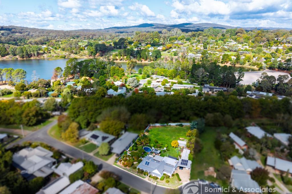3 Atkinson Ct, Beechworth, VIC 3747