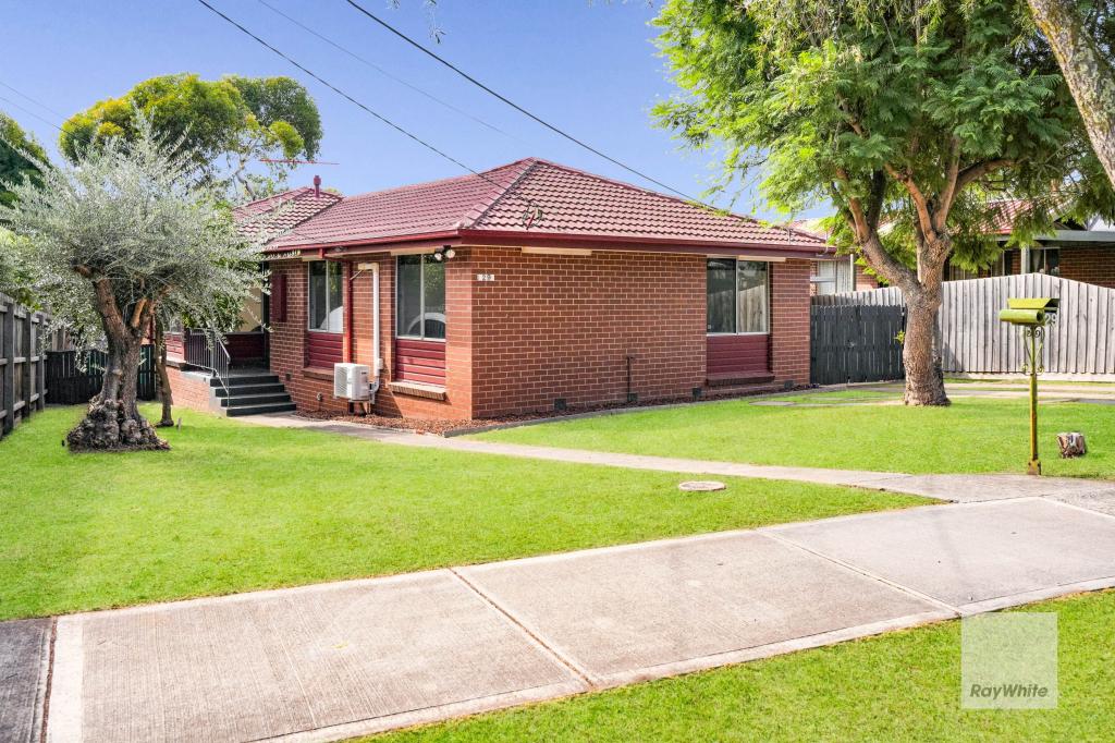 29 Lyndhurst Rd, Gladstone Park, VIC 3043