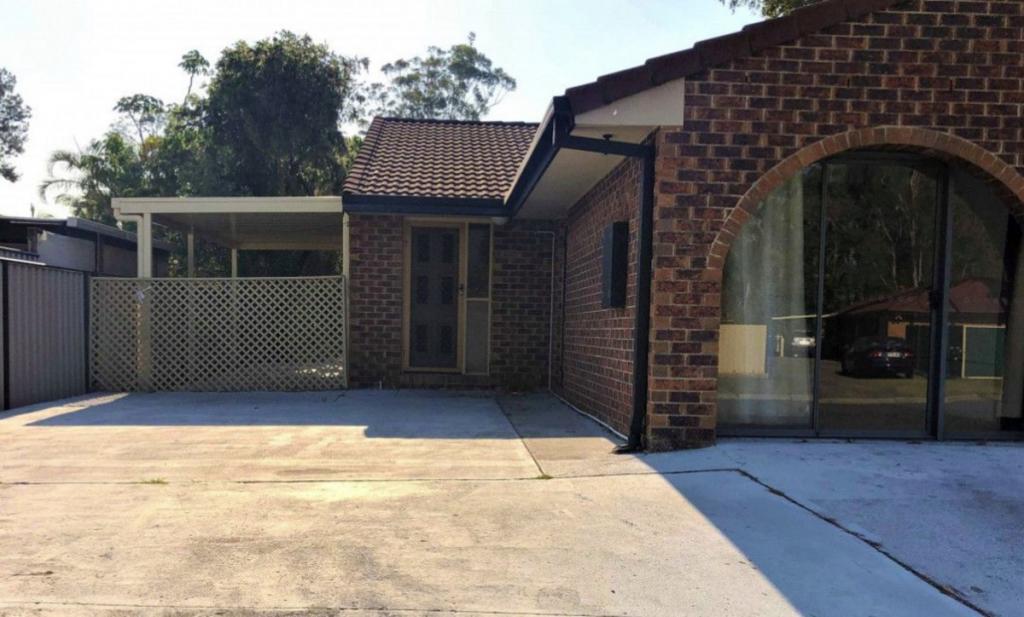 2/38 Morinda Way, Labrador, QLD 4215