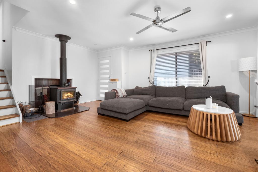 73 Old Bells Line Of Rd, Kurrajong, NSW 2758