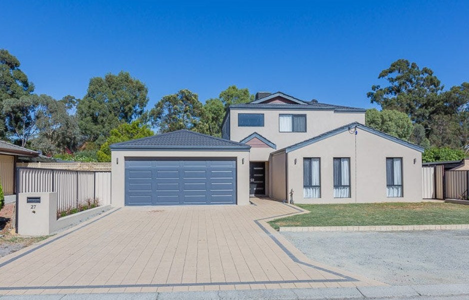 27 Woburn Way, Kelmscott, WA 6111