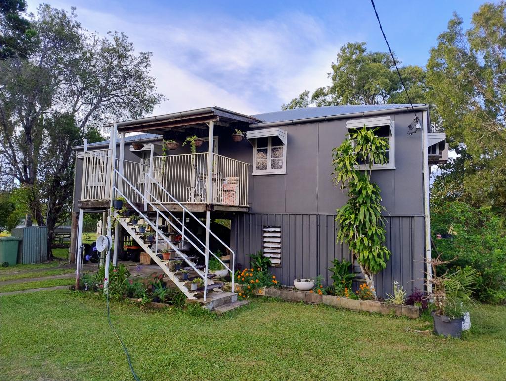 107 Faust St, Proserpine, QLD 4800