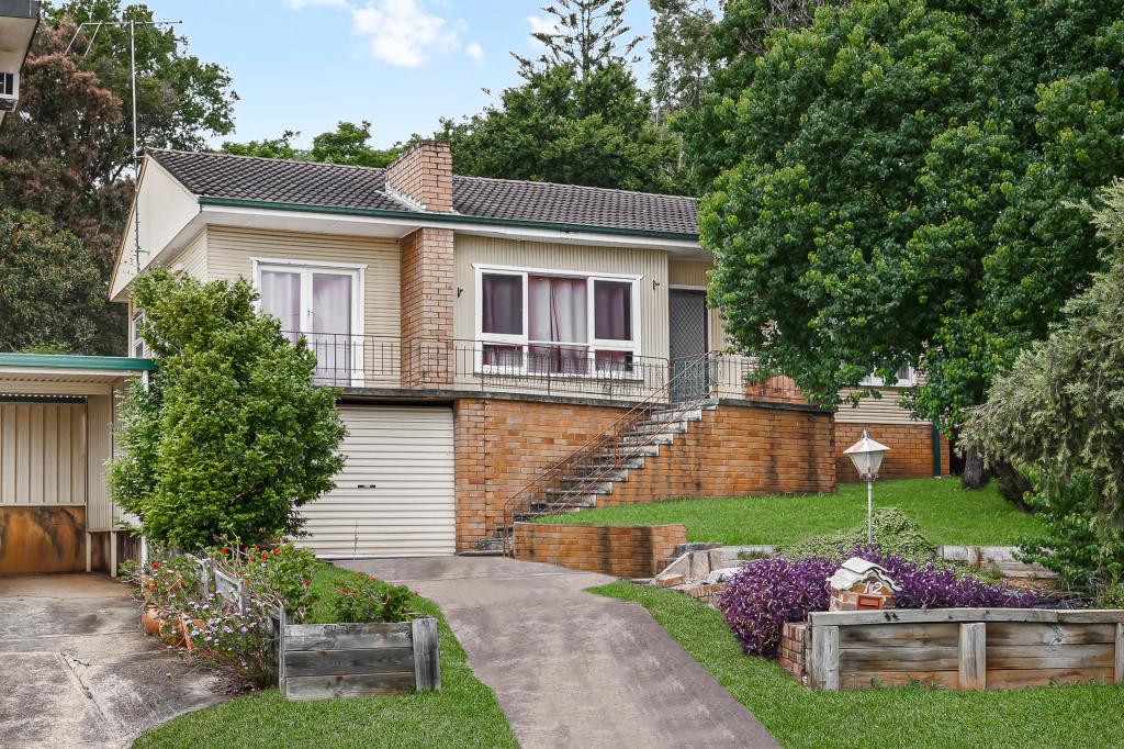 12 Grandview Dr, Campbelltown, NSW 2560