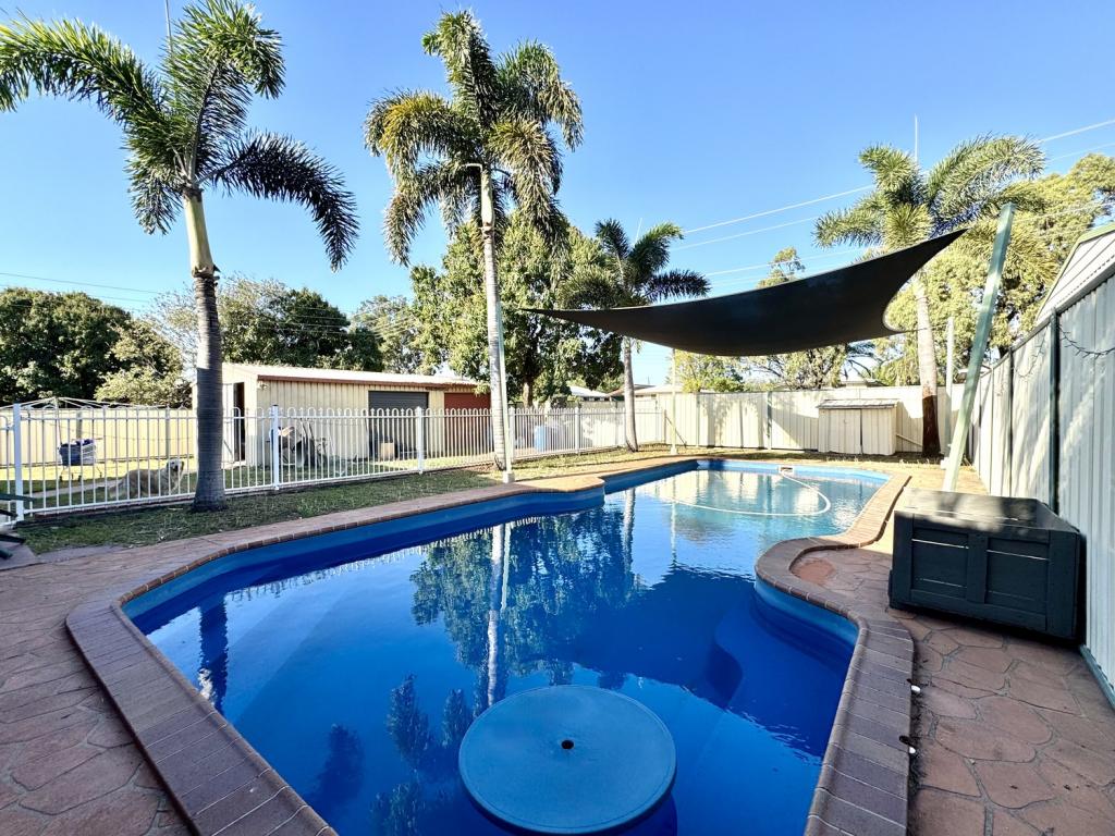 4 Laver St, Moranbah, QLD 4744