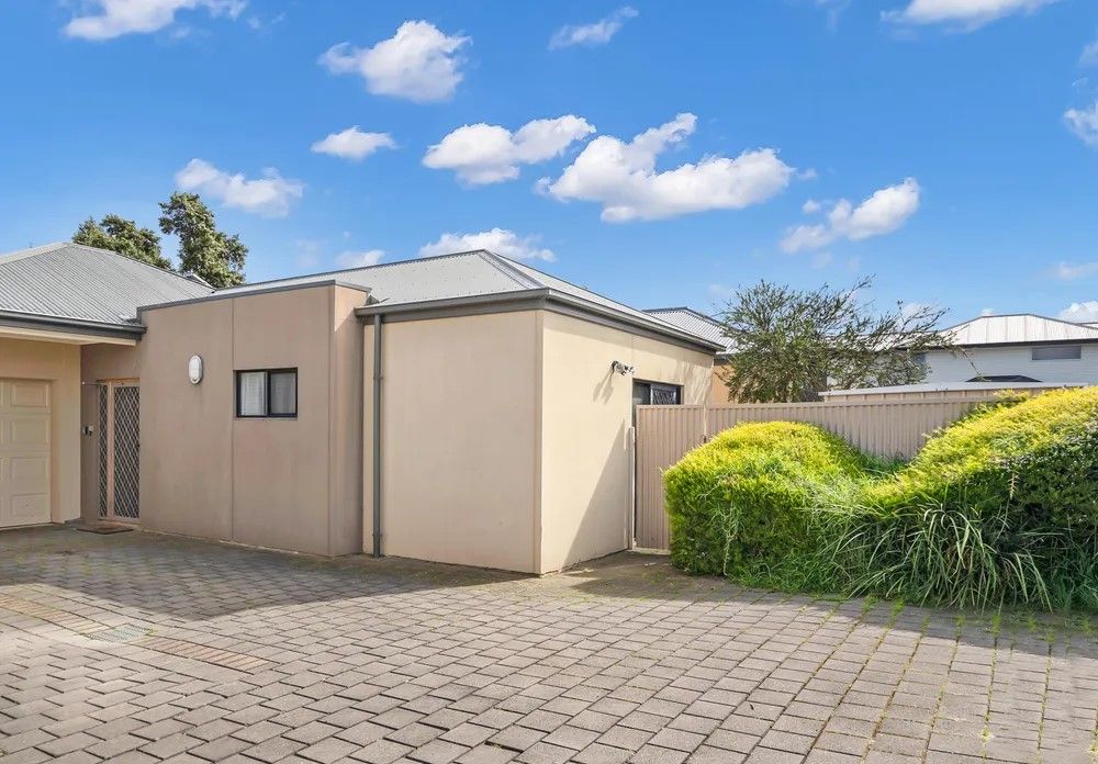 19b Beaumont St, Clovelly Park, SA 5042