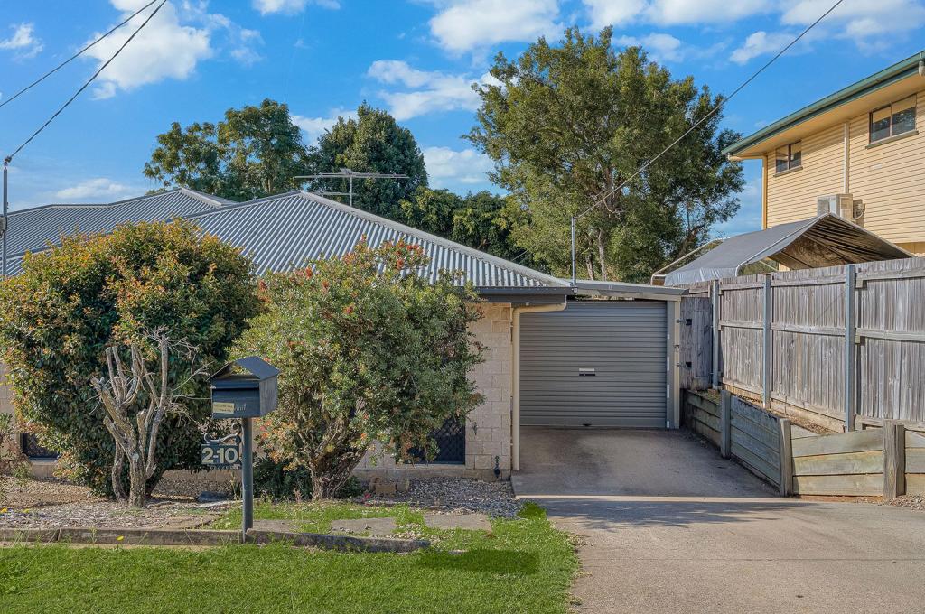 2/10 Brodiek St, Strathpine, QLD 4500