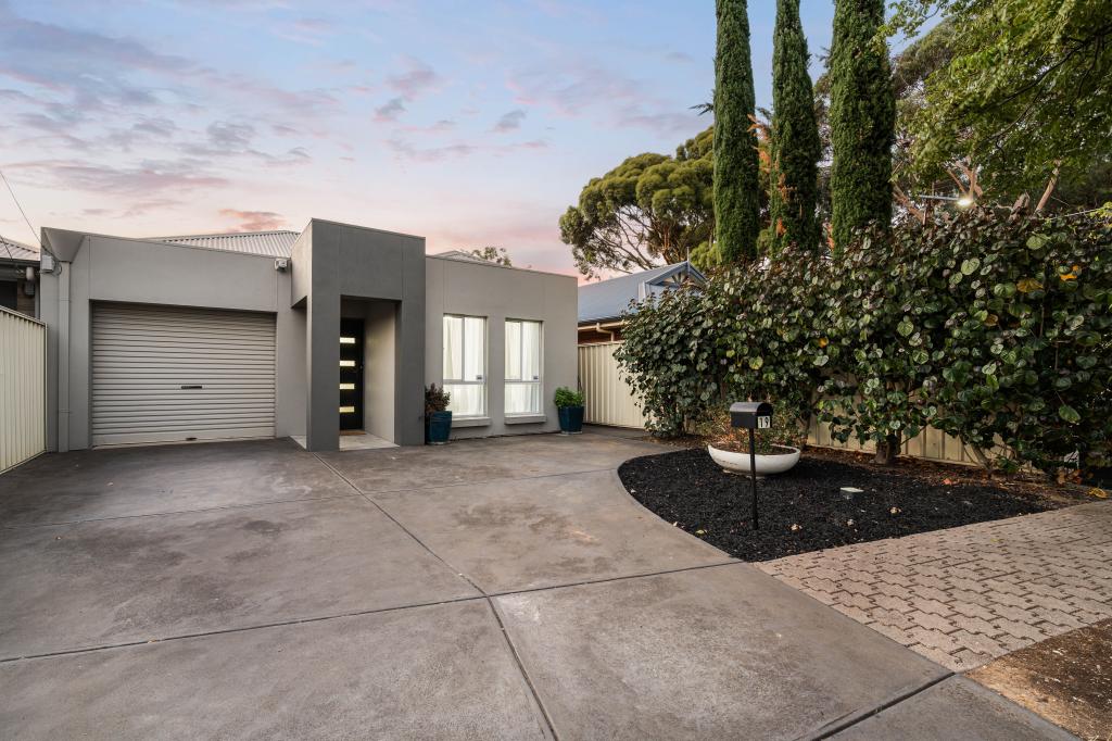 19 Swan St, Greenacres, SA 5086