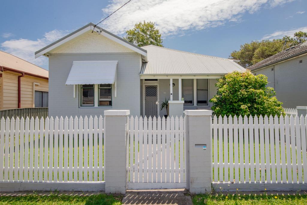 15 Frith St, Mayfield, NSW 2304