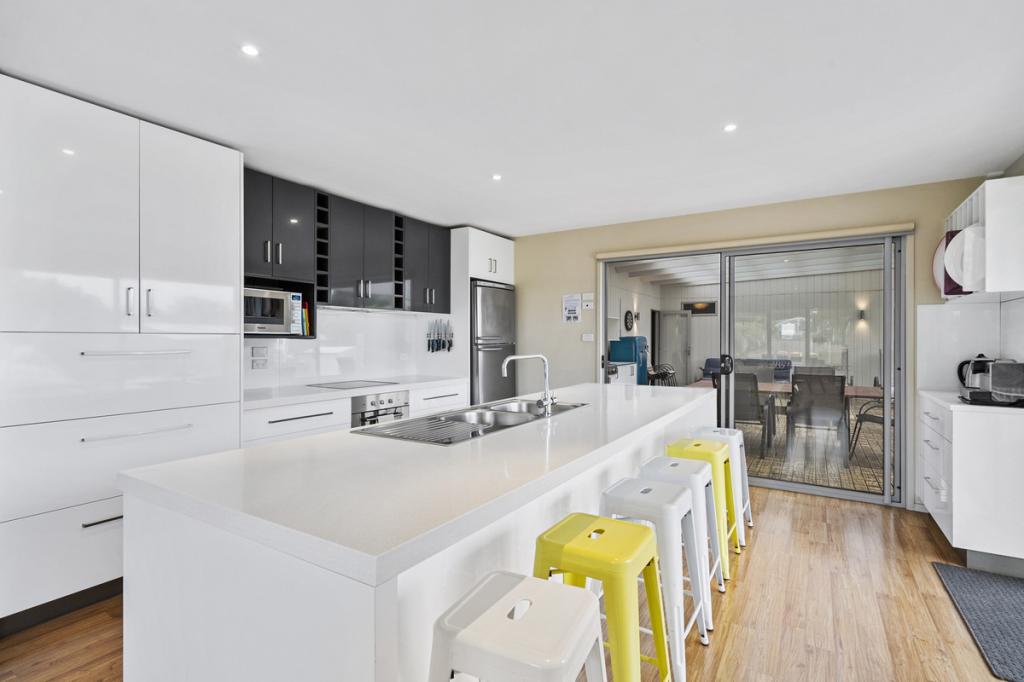 2 Manning Dr, Orford, TAS 7190