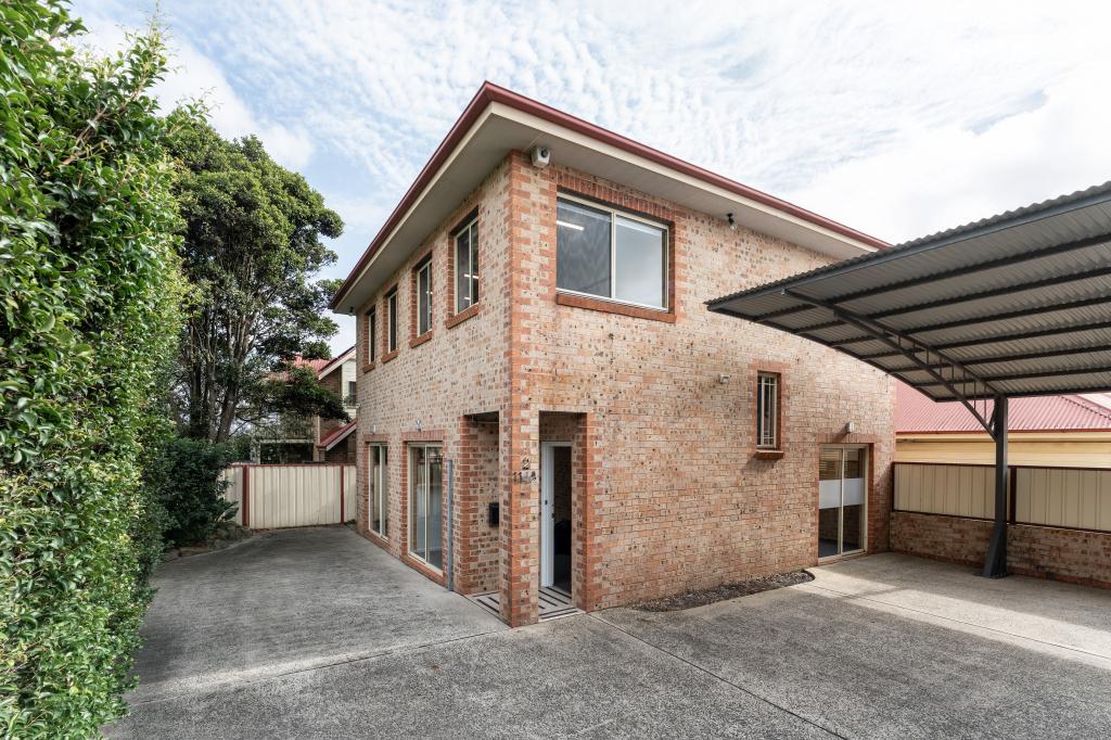 2/114a Parkes St, Helensburgh, NSW 2508