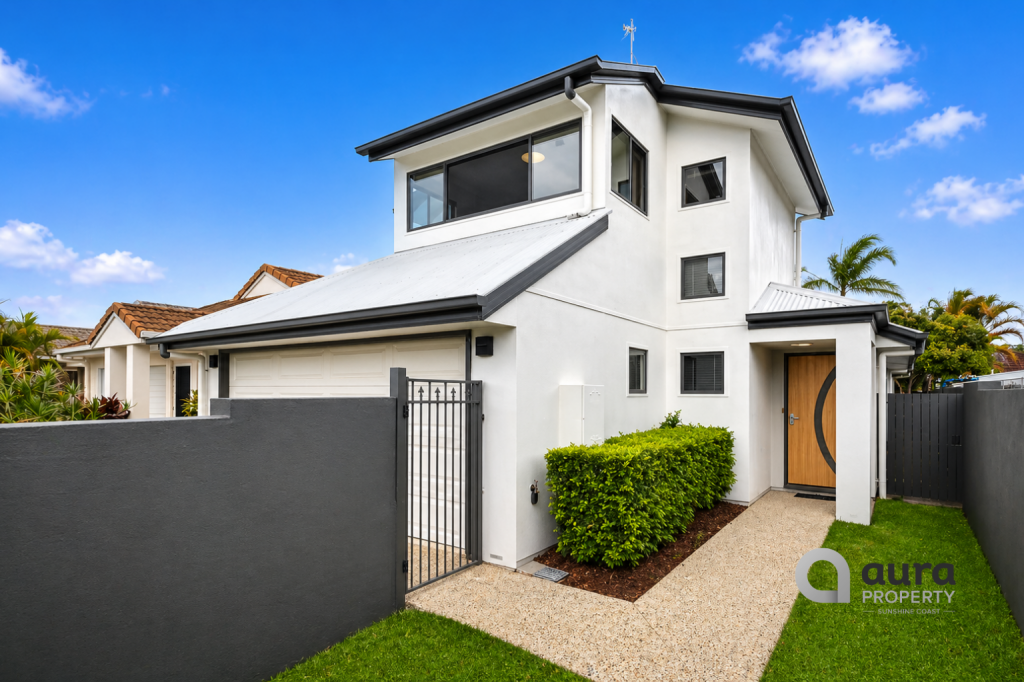 4 Wheeler Cres, Caloundra West, QLD 4551