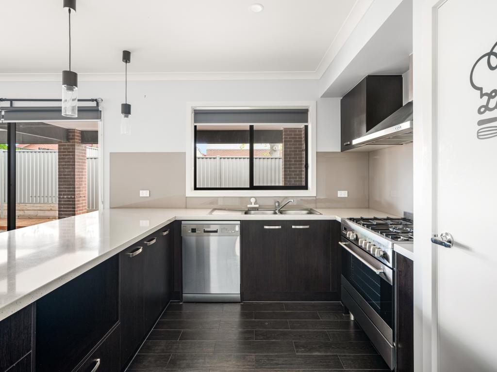 33 Frost St, Carrum Downs, VIC 3201
