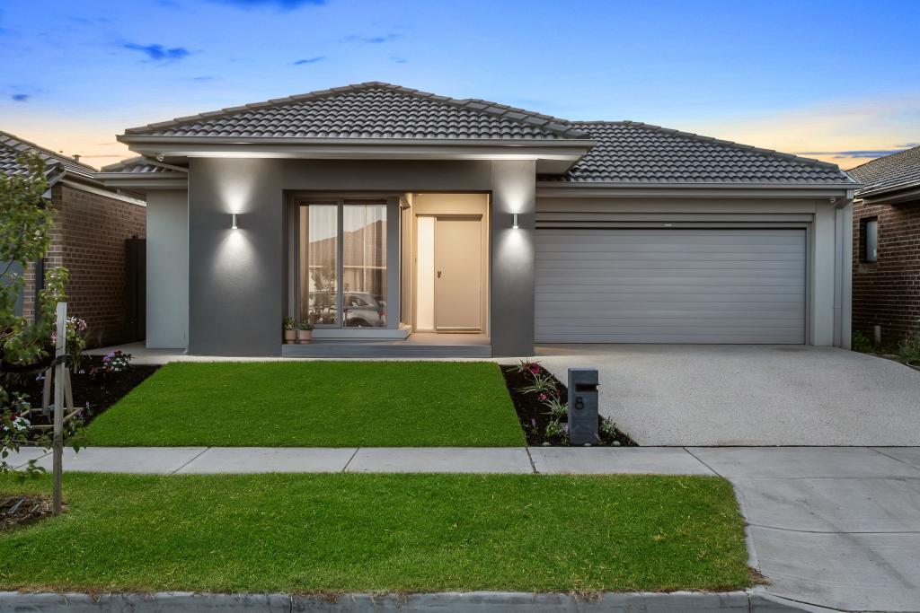 8 Kelpie St, Cranbourne East, VIC 3977