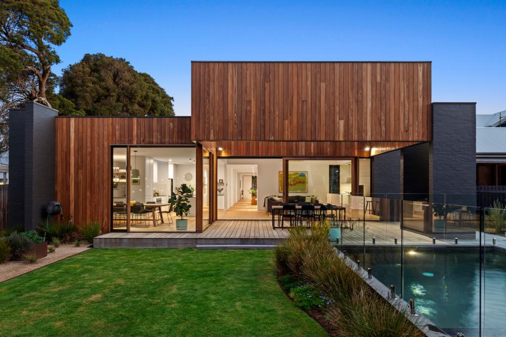 28 Saratoga Ave, Barwon Heads, VIC 3227