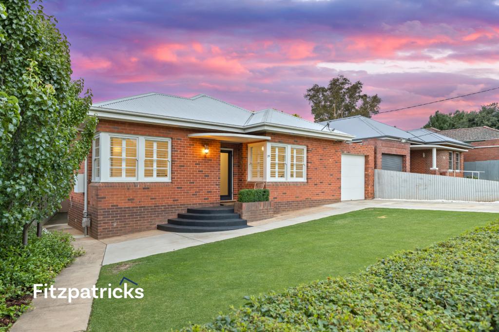 29 Blamey St, Turvey Park, NSW 2650