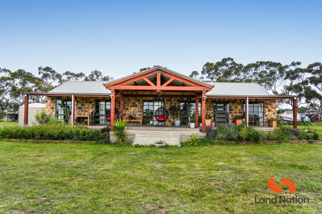 268 Doolins Rd, Darraweit Guim, VIC 3756