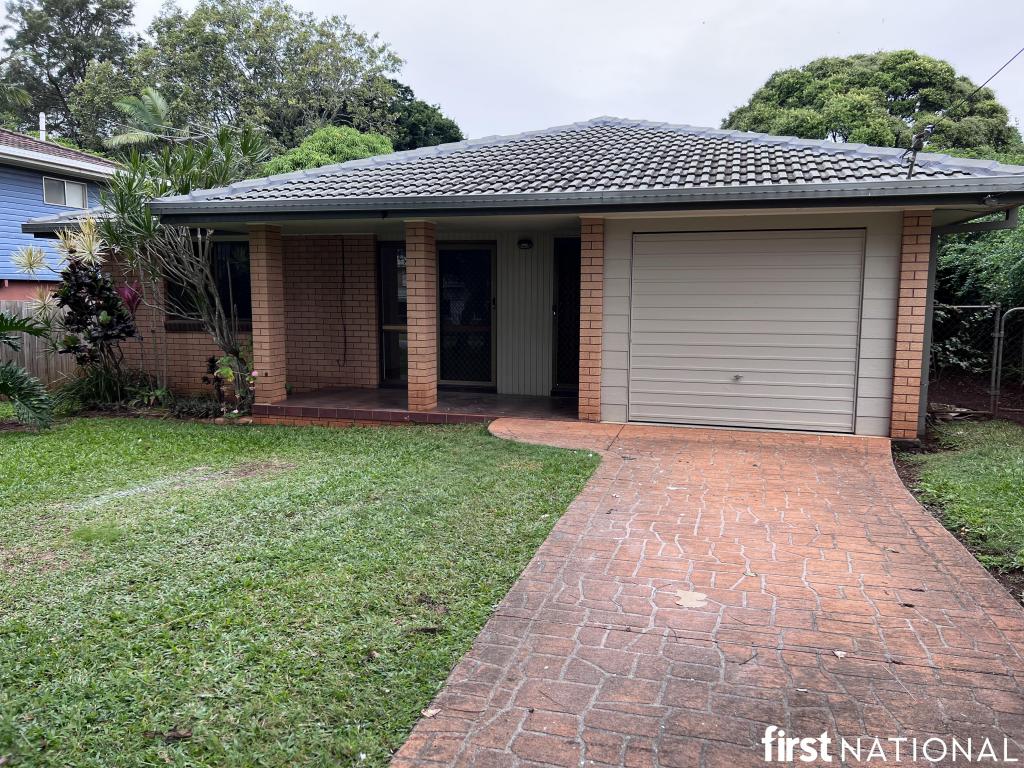 15 Warner St, Wellington Point, QLD 4160