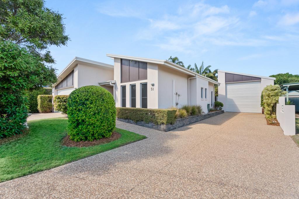 51 Ocean St, Torquay, QLD 4655