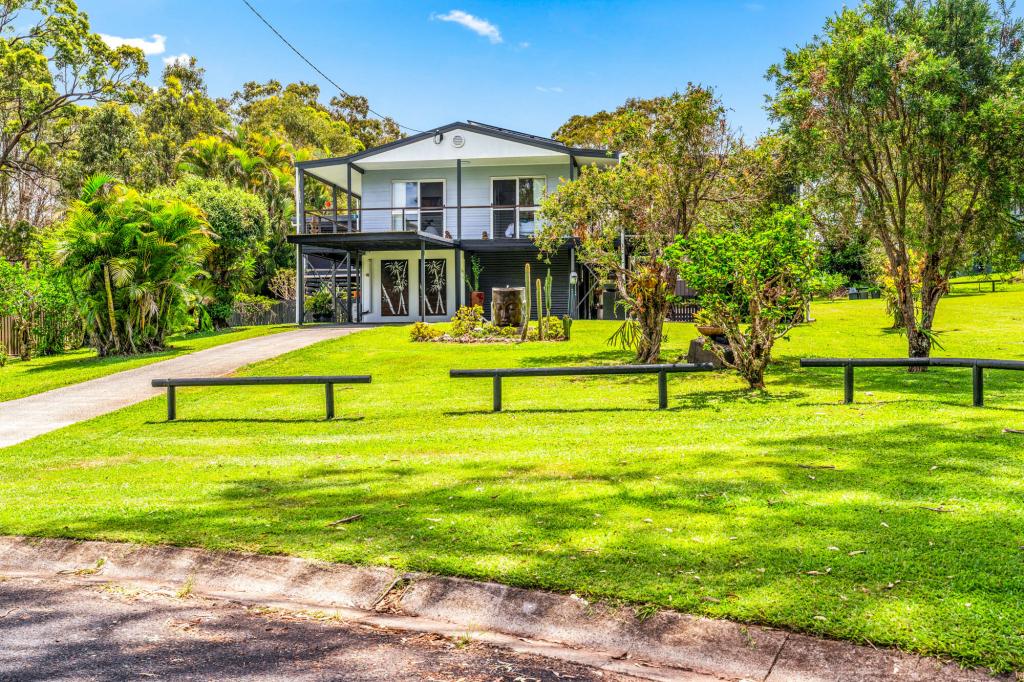 3 - 5 Patterson St, Russell Island, QLD 4184