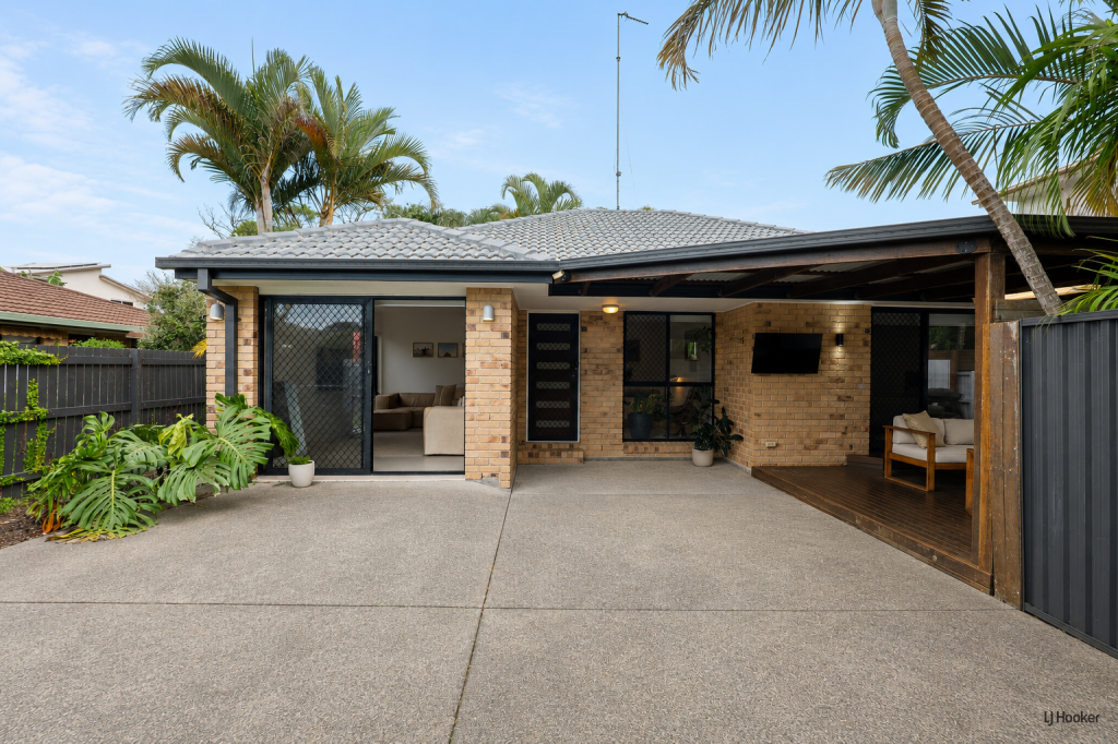 2/6 Chaffey St, Tugun, QLD 4224
