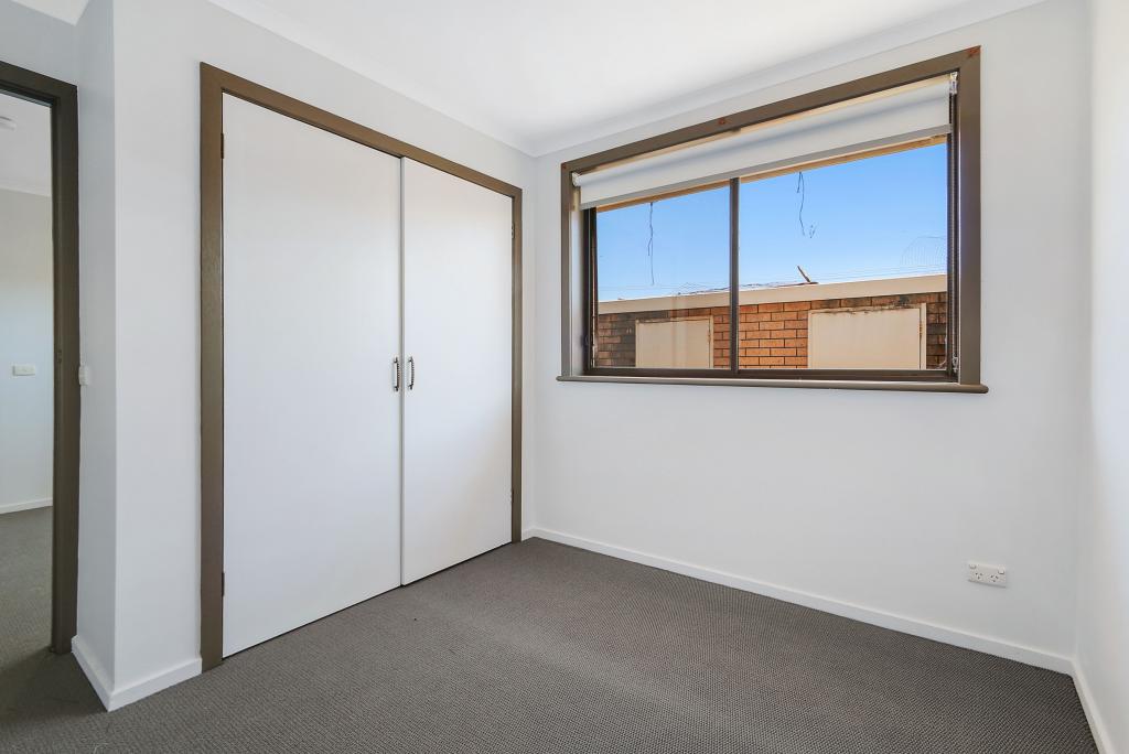 1/618 Hague St, Lavington, NSW 2641