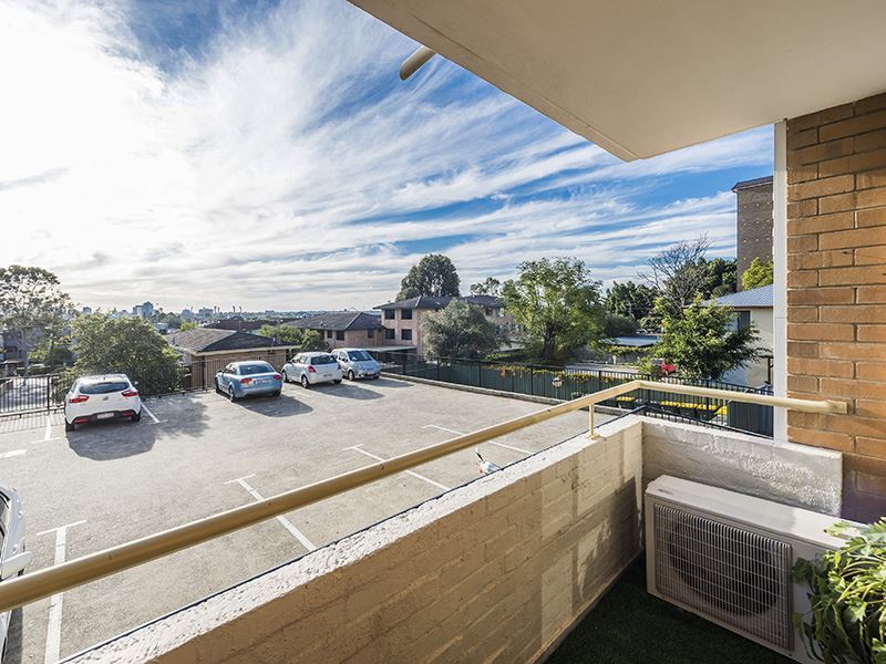 17/53 Leonard St, Victoria Park, WA 6100